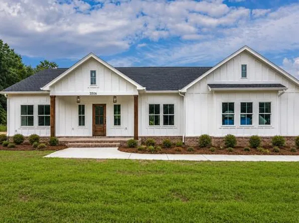 3506 W Plympton Rd, Laurel Hill, FL 32567