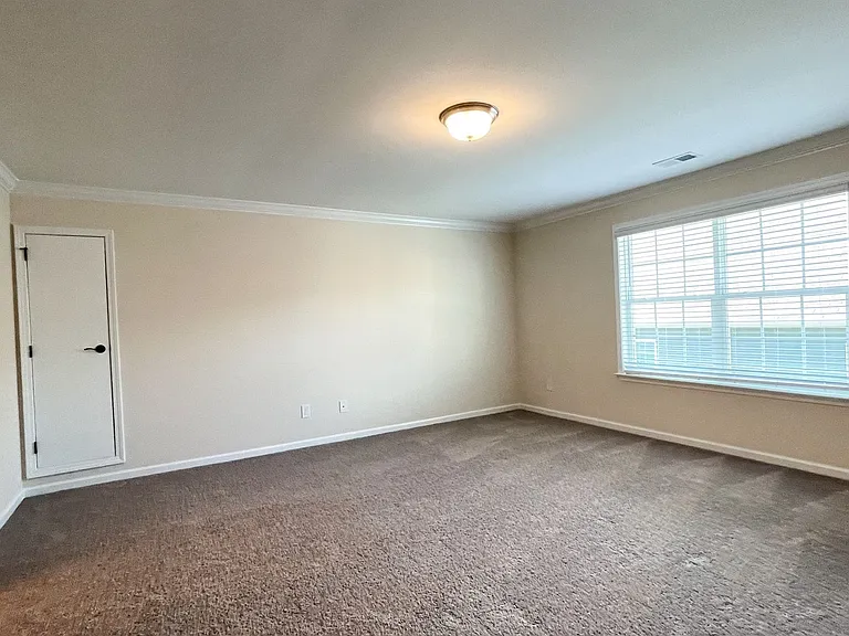 303 Starling Ave — Photo 33