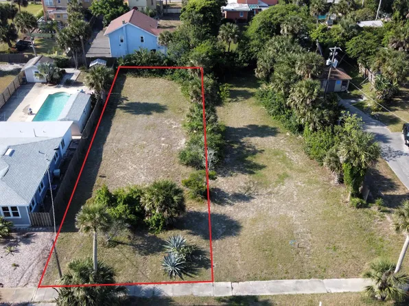 408 Revilo Blvd, Daytona Beach, FL 32118
