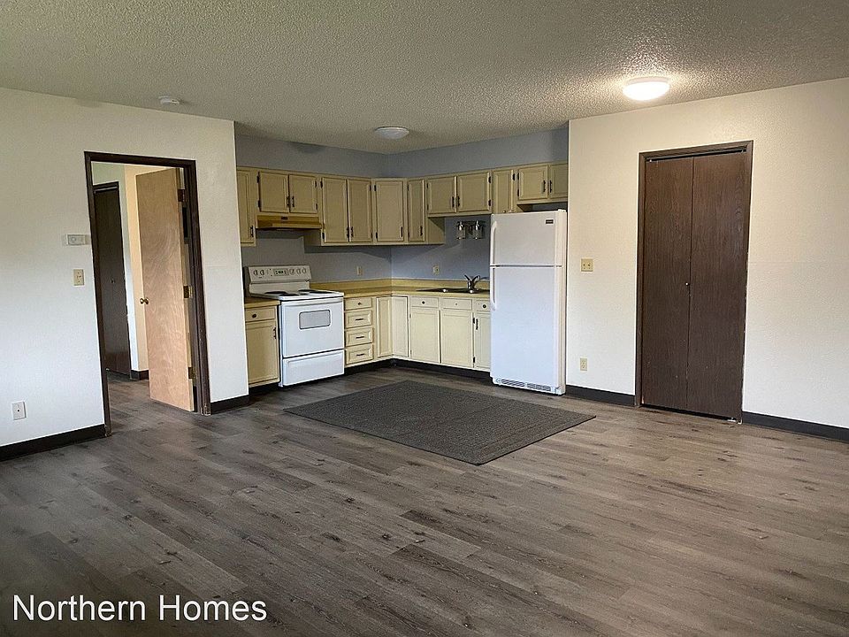 1st image of 4953 Dartmouth Dr #9