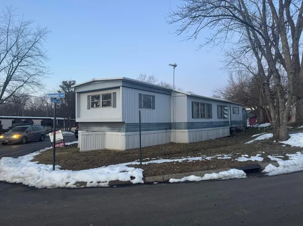 1 Estates Ln, Reynoldsburg, OH 43068