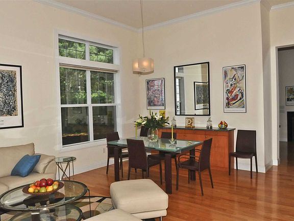 4th image of 199 Bach Ct #199