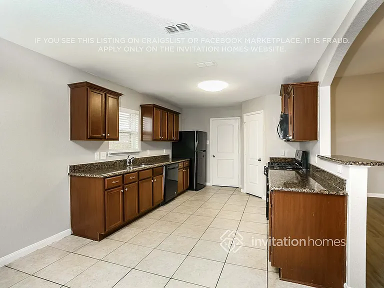 2114 Bluebell — Photo 5