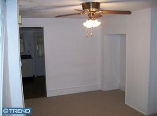 526 3rd St, Beverly, NJ 08010