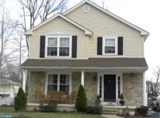 1106 Tara Ct, Secane, PA 19018