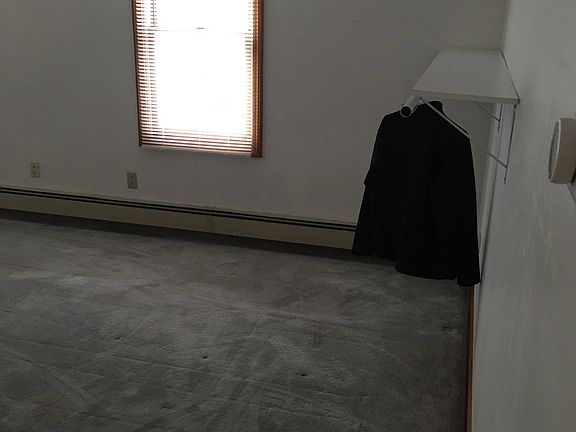 3rd image of 690 Willard St #2