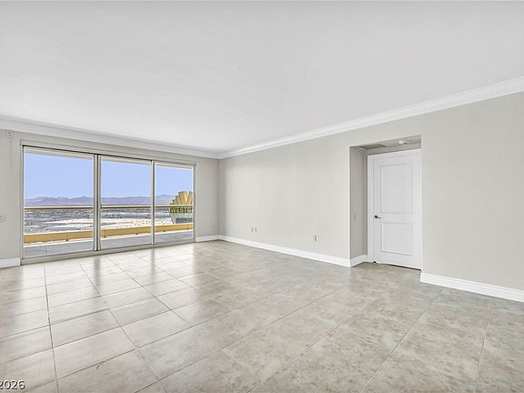 5th image of 2777 Paradise Rd Unit 2404