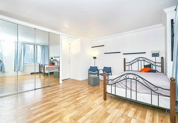 3rd image of 232-236 E 47th St #26D