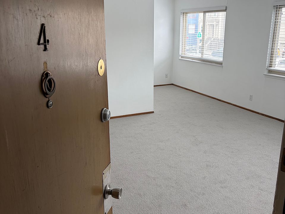 1st image of 1250 19th Ave #4