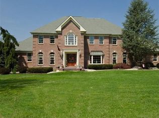 67 Matthew Cir, Richboro, PA 18954
