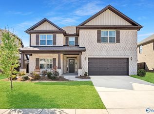 218 Jubilee Cir, Huntsville, AL 35803