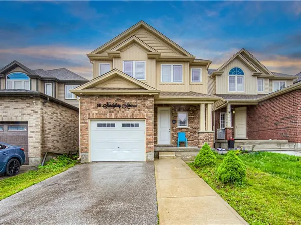14 Sandybay Ave, Kitchener, ON N2A 0H7
