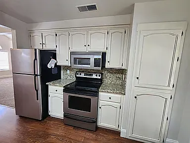 8153 N Cedar Ave #219 — Photo 8