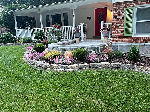 3rd image of 10320 Collingham Dr