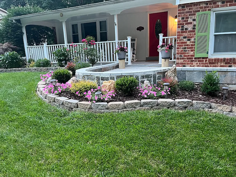10320 Collingham Dr — Photo 3