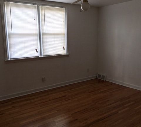5th image of 6339 Oakland St