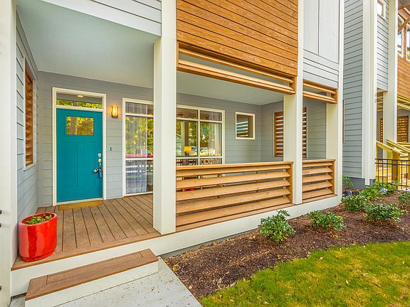 2nd image of 32 W Peak St Unit 2