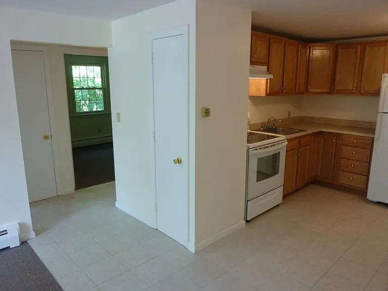 101 E Broadway #9 — Photo 2