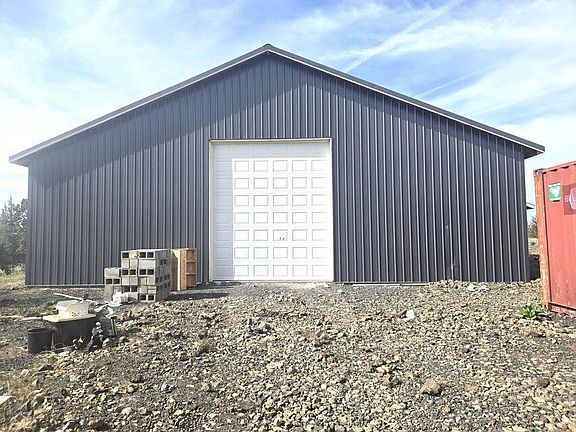 4th image of 6318 SE Goble Dr
