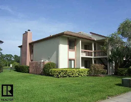 180 Lakeview Way