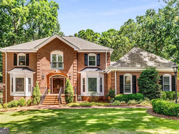 8905 Huntcliff Trce, Sandy Springs, GA 30350