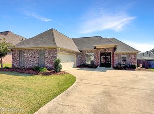 253 Falls Xing, Madison, MS 39110