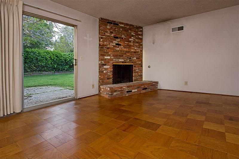 2nd image of 5666 Berkeley Rd