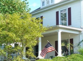 219 E Jackson Ave, Vinton, VA 24179