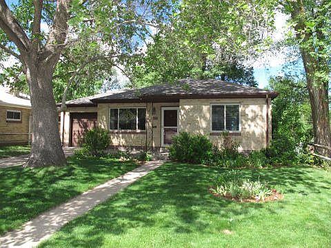 All Brick Ranch*Walk-out Bsmt