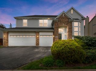 36452 N Yew Tree Dr, Lake Villa, IL 60046