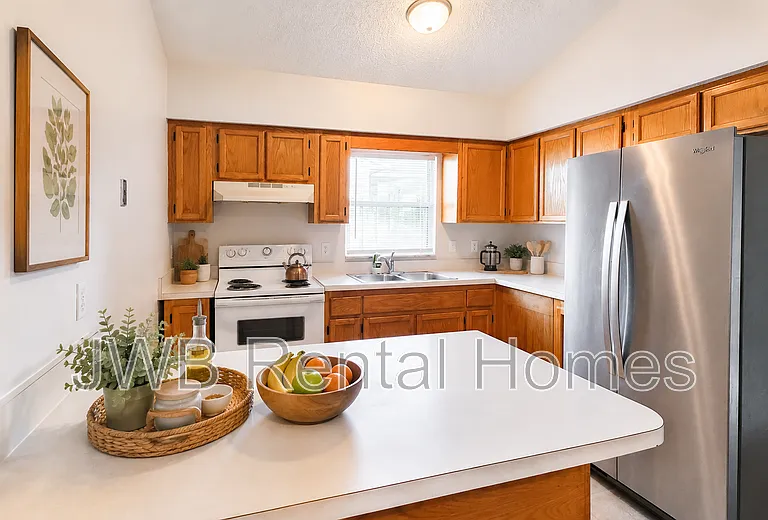 1406 Ellis Trace Dr W — Photo 3