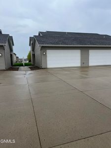 2824 40th Ave SE #1, Mandan, ND, 58554