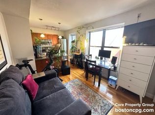 7 Henchman St #403, Boston, MA 02113