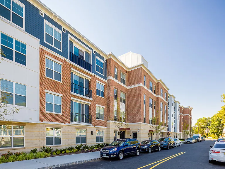 EVO Apartments — Photo 70