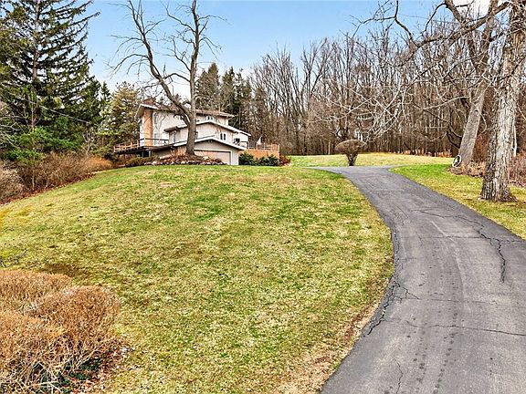 3rd image of 7750 North Rd