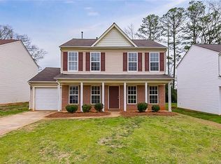 2819 Mulberry Pond Dr, Charlotte, NC 28208