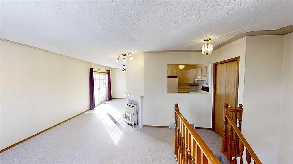 2 bed, 1.0 bath, 793 sqft, $1,350 — Photo 3