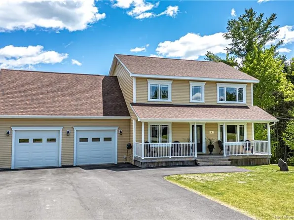61 Butternut Ln, Maugerville, NB E3A 0Z5