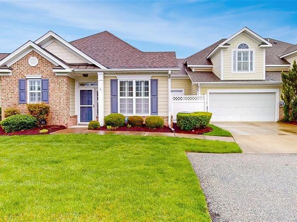914 Vineyard Pl #D, Suffolk, VA 23435