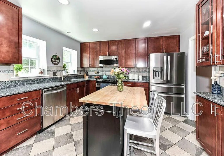 2107 Golf Course Dr — Photo 10