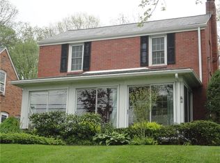 607 N Madison Ave, Grove City, PA 16127