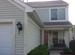3014 Impressions Dr, Lake In The Hills, IL 60156