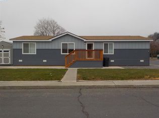 38 Apollo Blvd, Richland, WA 99354
