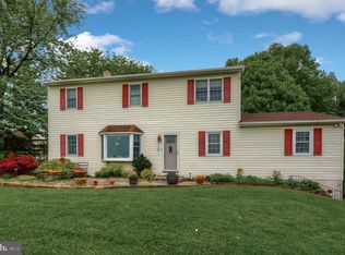 809 Ebelhare Rd, Pottstown, PA 19465