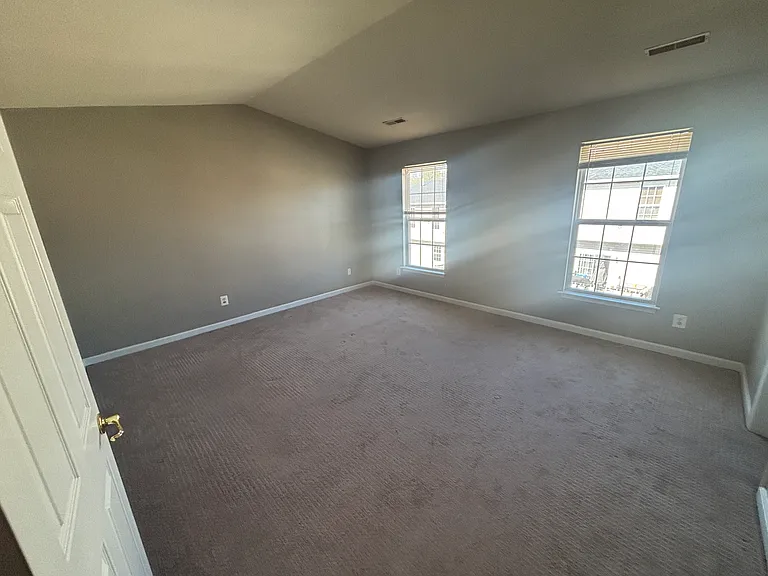2353 Walnut Bottom Rd — Photo 12