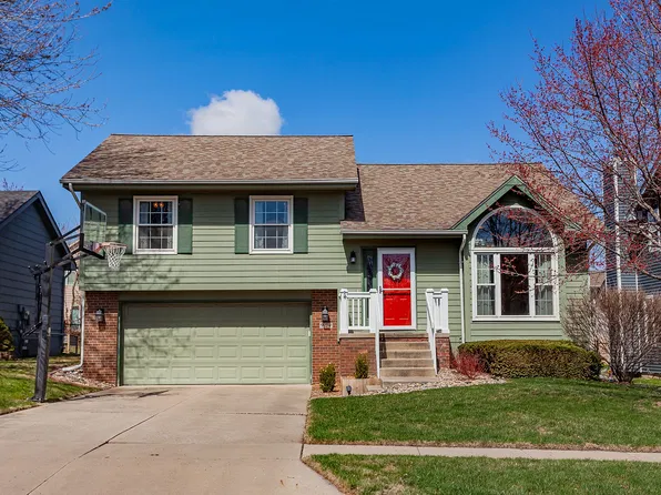 904 SE Kensington Rd, Ankeny, IA 50021
