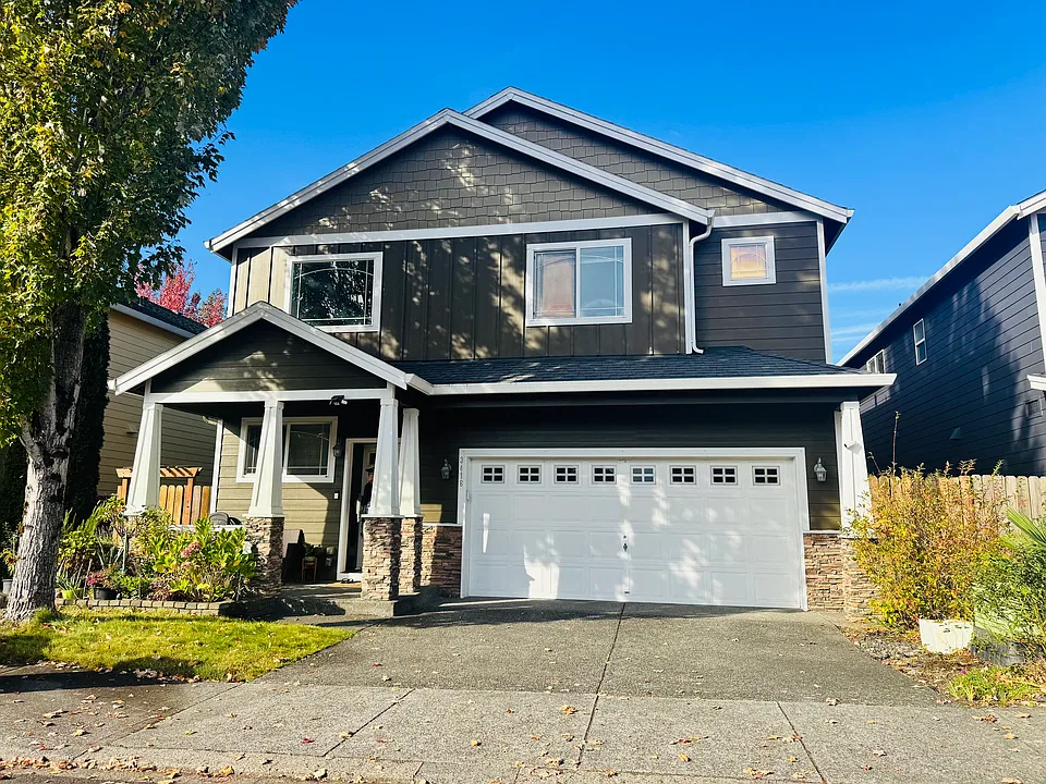 3416 SE 189th Ave