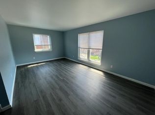 10059 Willdan Dr APT C, Saint Louis, MO 63123