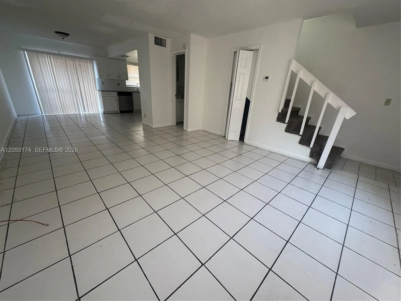 Royal Oaks Townhouse 6 Co — Photo 1