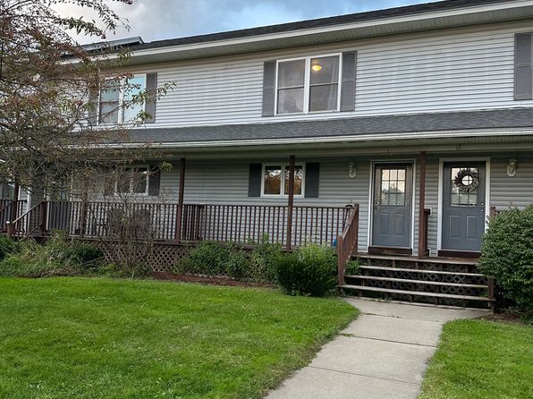 58 Center Rd #10